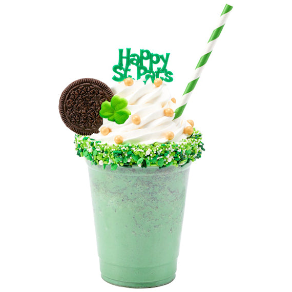 Shamrock Sugar Toppers | www.sprinklebeesweet.com