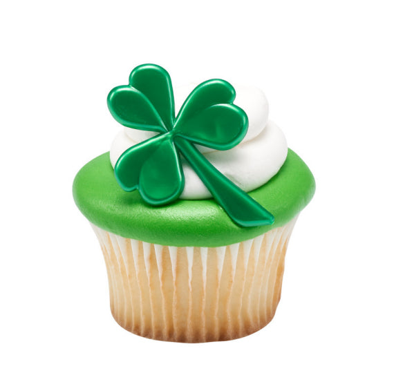 St Patrick's Day Cupcake Picks: Shamrocks + Lucky | www.sprinklebeesweet.com