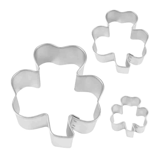 Shamrock Cookie Cutters | www.sprinklebeesweet.com