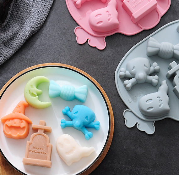 Silicone Halloween Mold: Silly & Sweet | www.sprinklebeesweet.com