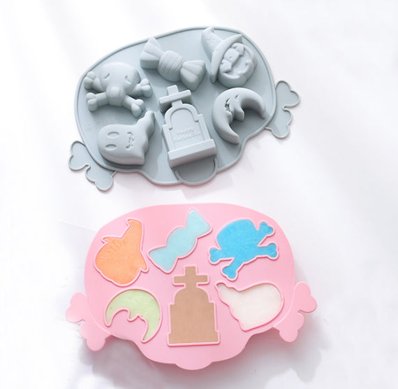 Silicone Halloween Mold: Silly & Sweet | www.sprinklebeesweet.com