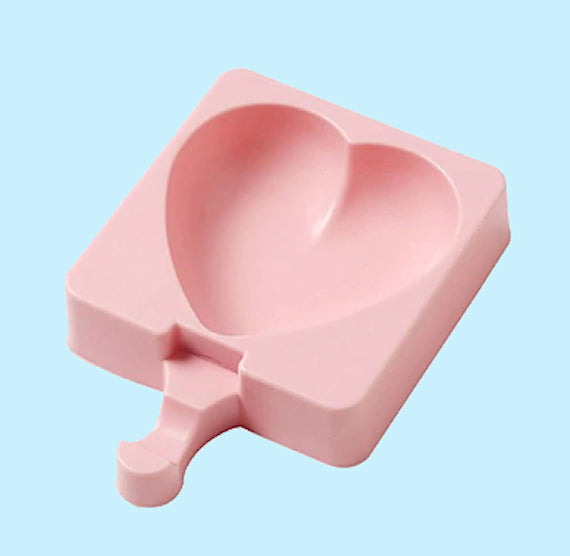 Single Heart Cakesicle Mold | www.sprinklebeesweet.com
