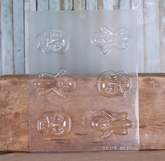 Halloween Candy Mold: Ghost & Skull | www.sprinklebeesweet.com