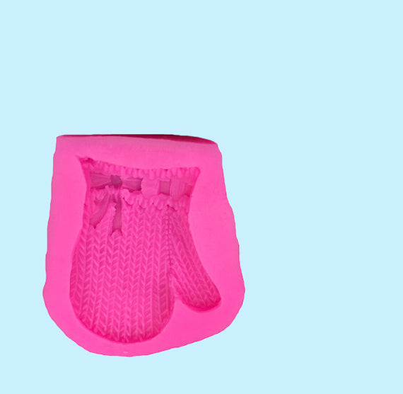 Mitten Fondant Mold | www.sprinklebeesweet.com