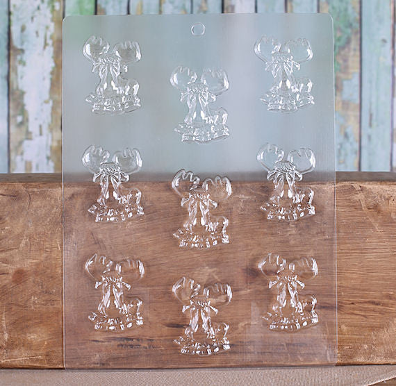 Small Moose Chocolate Mold | www.sprinklebeesweet.com
