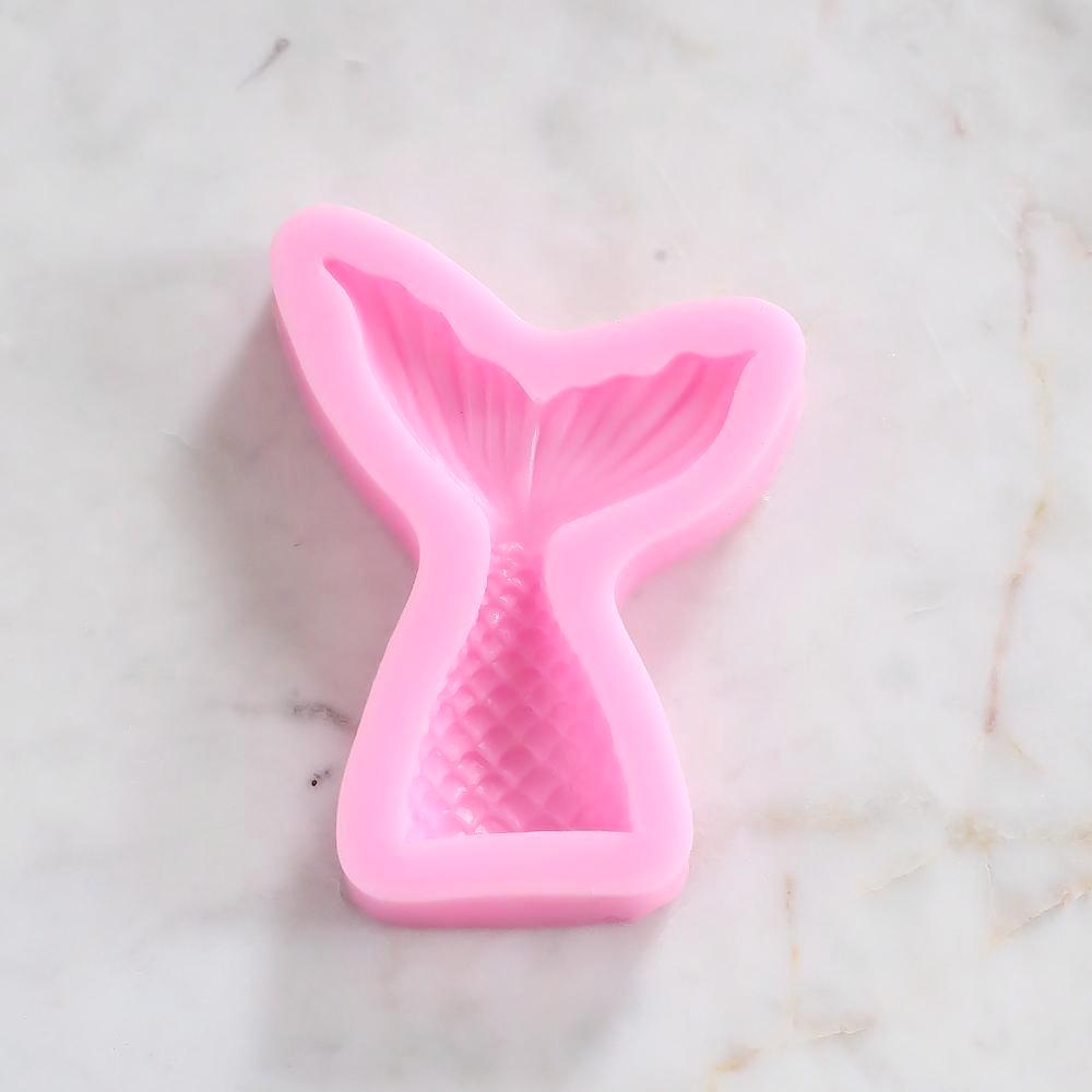 Mermaid Tail Candy Mold: Small | www.sprinklebeesweet.com