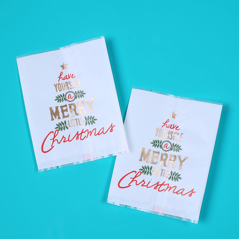 Mini Merry Christmas Candy Bags | www.sprinklebeesweet.com