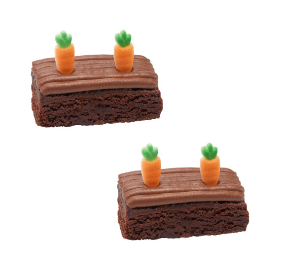 Small Carrots Sugar Toppers | www.sprinklebeesweet.com