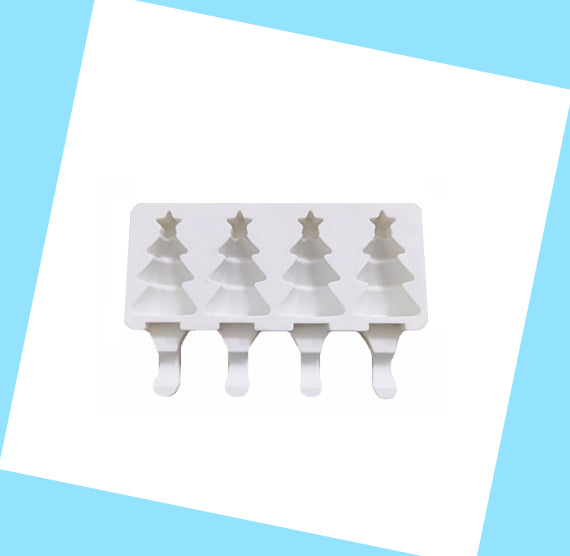 Christmas Tree Cakesicle Mold With Star | www.sprinklebeesweet.com