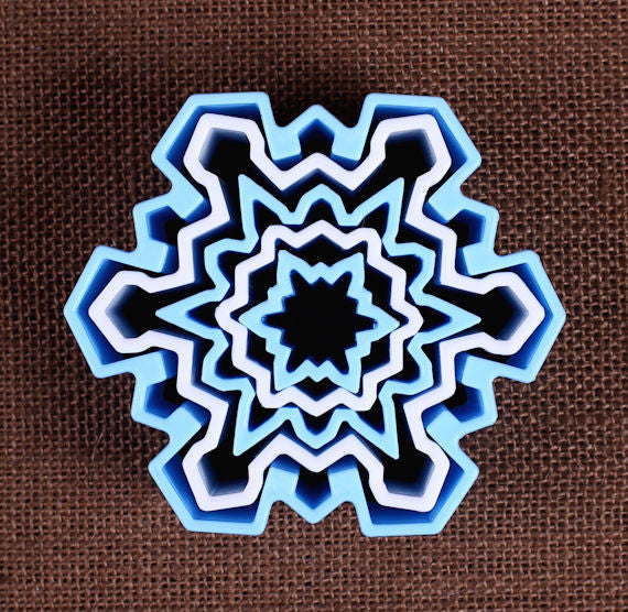 Snowflake Cookie Cutters Set of 5 | www.sprinklebeesweet.com