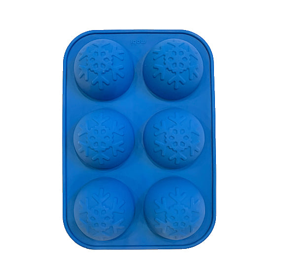 Snowflake Hot Cocoa Bomb Mold | www.sprinklebeesweet.com