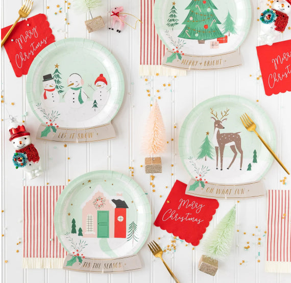 Snow Globe Shaped Plates | www.sprinklebeesweet.com