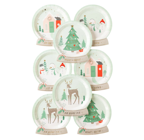 Snow Globe Shaped Plates | www.sprinklebeesweet.com