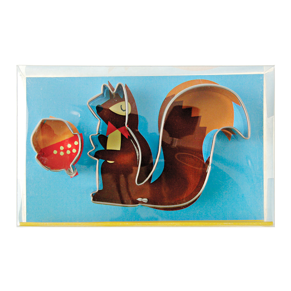 Cute Squirrel Cookie Cutter Set | www.sprinklebeesweet.com