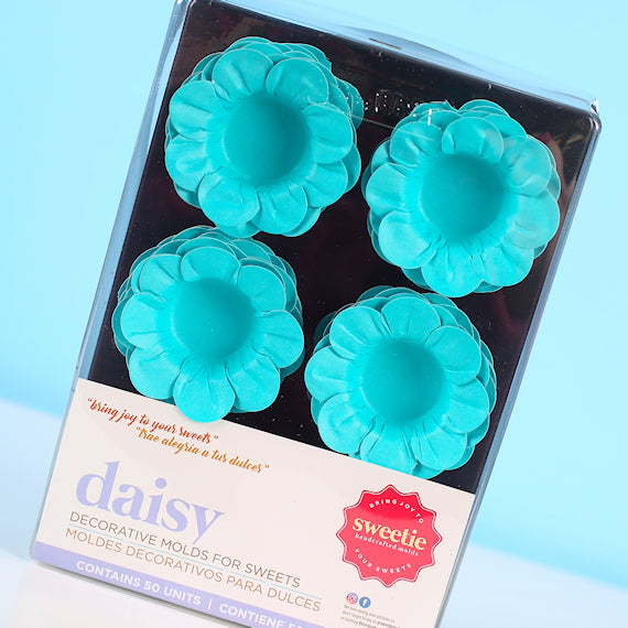 Daisy Flower Candy Cups: Teal | www.sprinklebeesweet.com