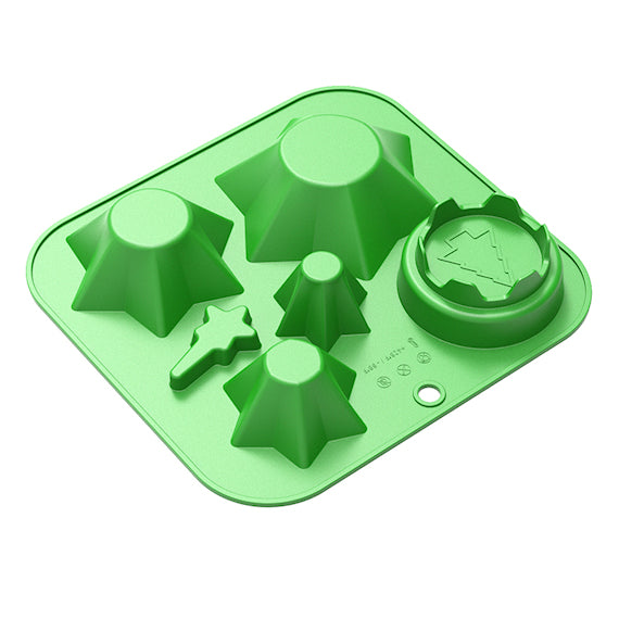 Large Christmas Tree Mold | www.sprinklebeesweet.com