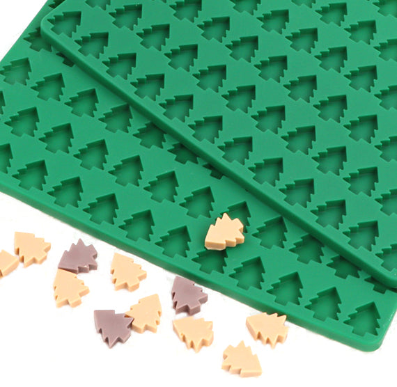 Mini Christmas Tree Mold: Flat | www.sprinklebeesweet.com