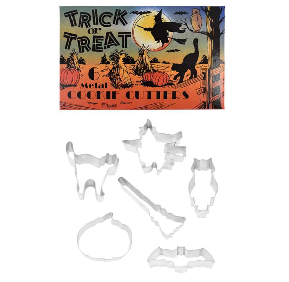 Halloween Cookie Cutter Set: Trick or Treat | www.sprinklebeesweet.com