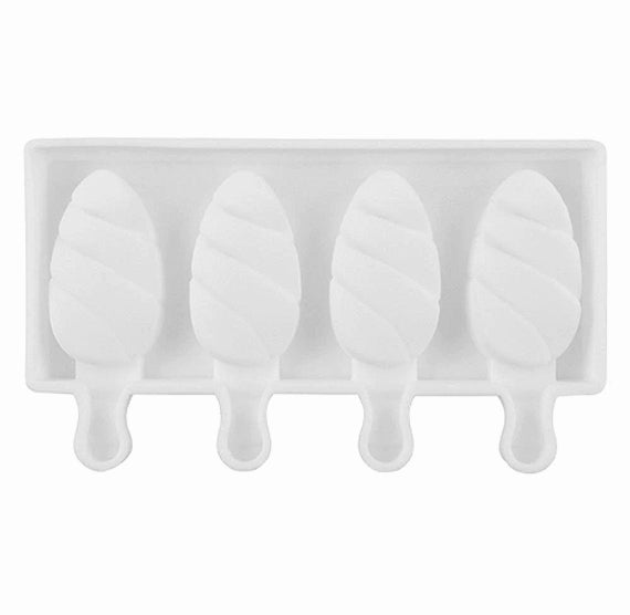 Unicorn Horn Cakesicle Mold | www.sprinklebeesweet.com
