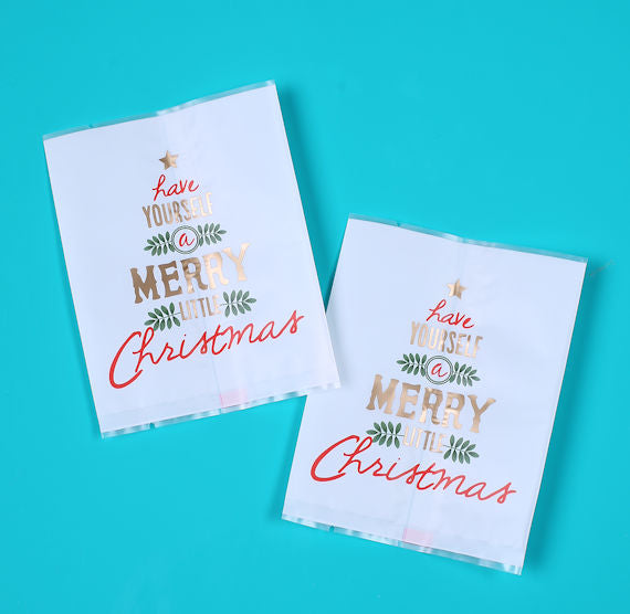 Mini Merry Christmas Candy Bags | www.sprinklebeesweet.com