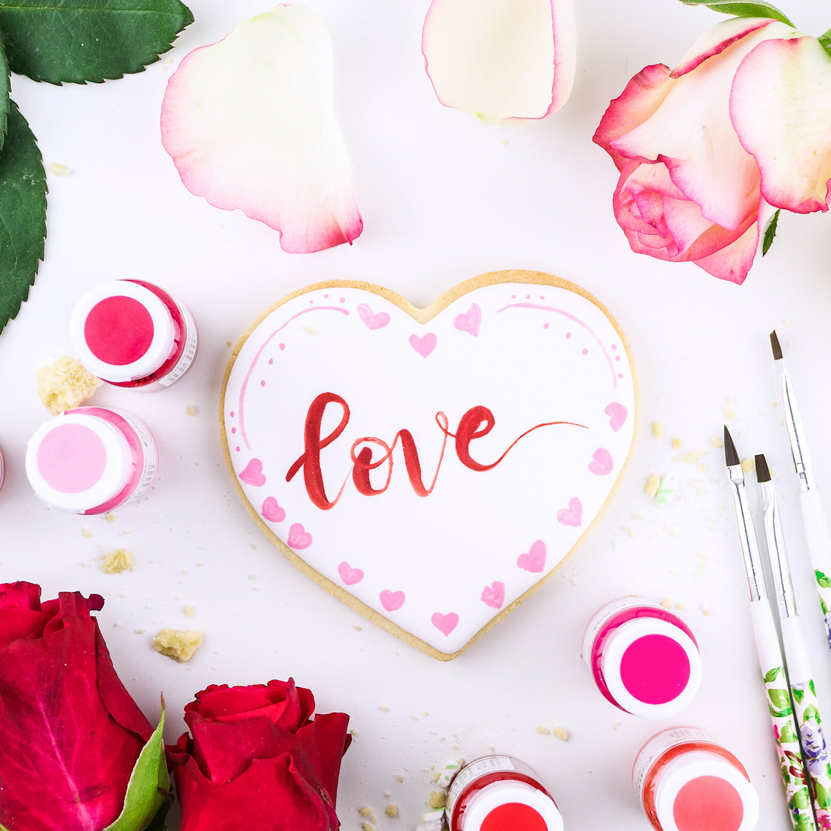 Red Edible Art Paint | www.sprinklebeesweet.com