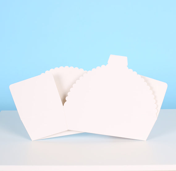 Scallop Small Candy Box Set: White | www.sprinklebeesweet.com