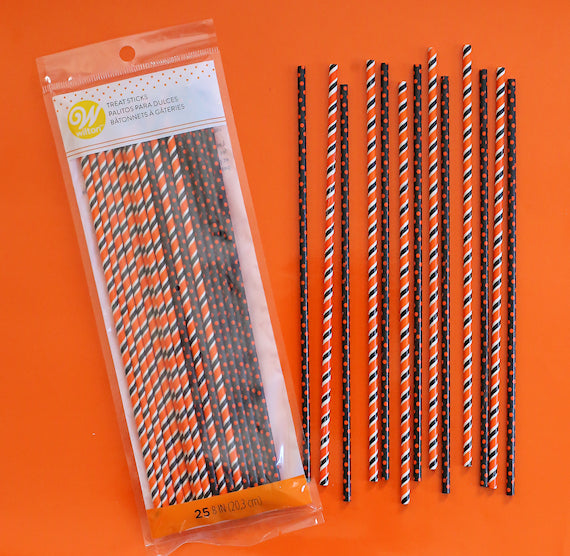 Wilton Halloween Lollipop Sticks: 8" | www.sprinklebeesweet.com