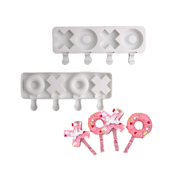 Valentine's Day Cakesicle Mold: XOXO | www.sprinklebeesweet.com