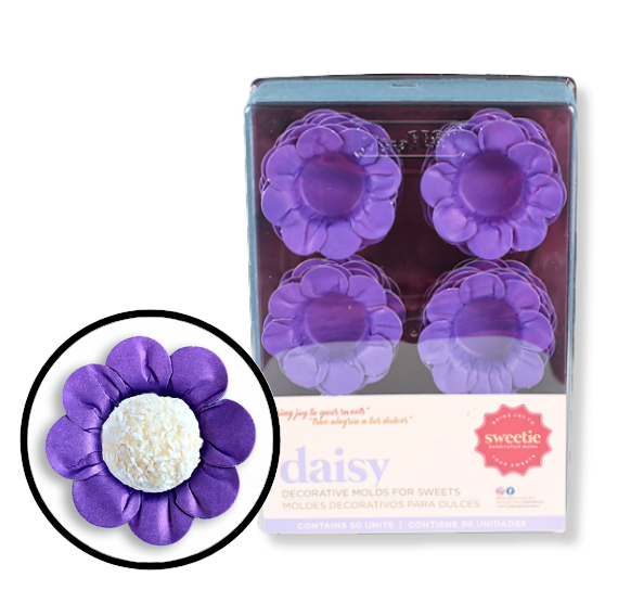 Daisy Flower Candy Cups: Purple | www.sprinklebeesweet.com