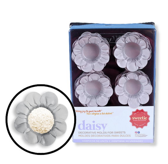 Daisy Flower Candy Cups: Silver | www.sprinklebeesweet.com