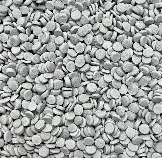 Gray Dot Sprinkles: 4mm | www.sprinklebeesweet.com