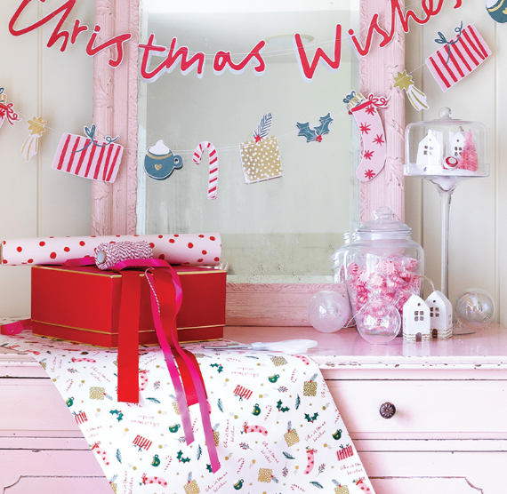 Christmas Wishes Paper Table Runner | www.sprinklebeesweet.com