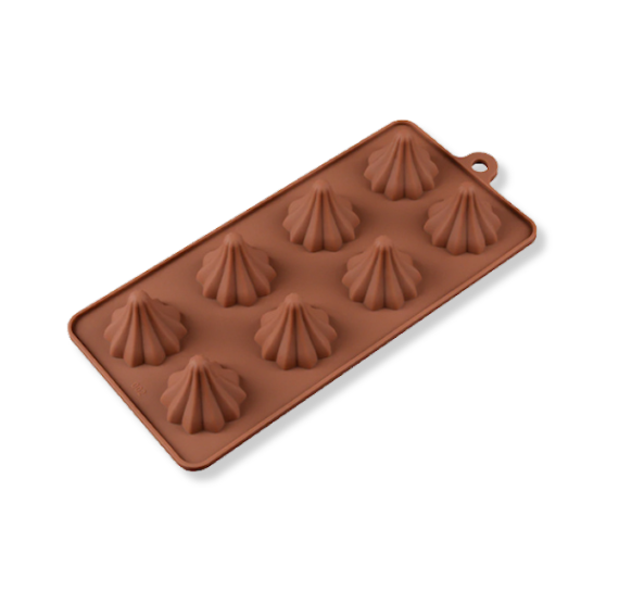 Kiss Chocolate Mold: Large Drop | www.sprinklebeesweet.com