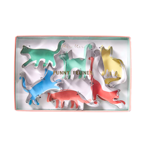 Cat Cookie Cutters Set: Funny Felines | www.sprinklebeesweet.com