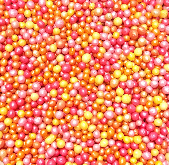 Sprinkle-It® Tiny Chocolate Crispy Pearls: Shimmer Warm Tone | www.sprinklebeesweet.com