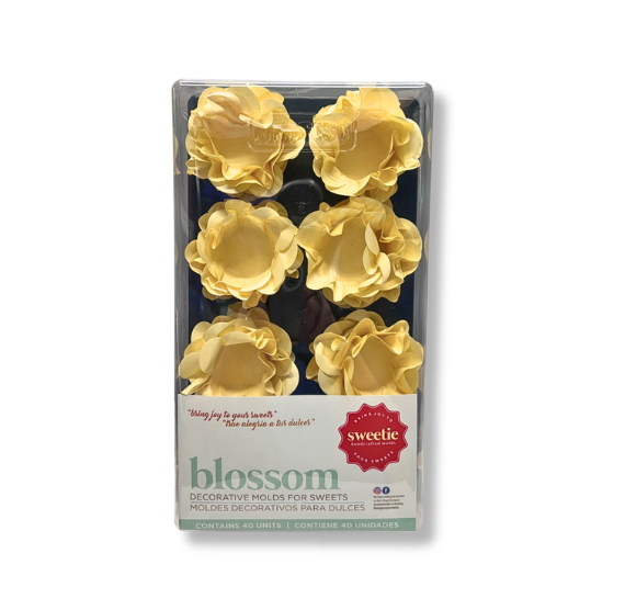 Blossom Flower Candy Cups in Vanilla - WHOLESALE CASE | www.sprinklebeesweet.com