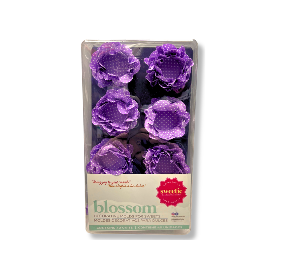 Blossom Flower Candy Cups: Light Purple w/ White Dots - WHOLESALE CASE | www.sprinklebeesweet.com