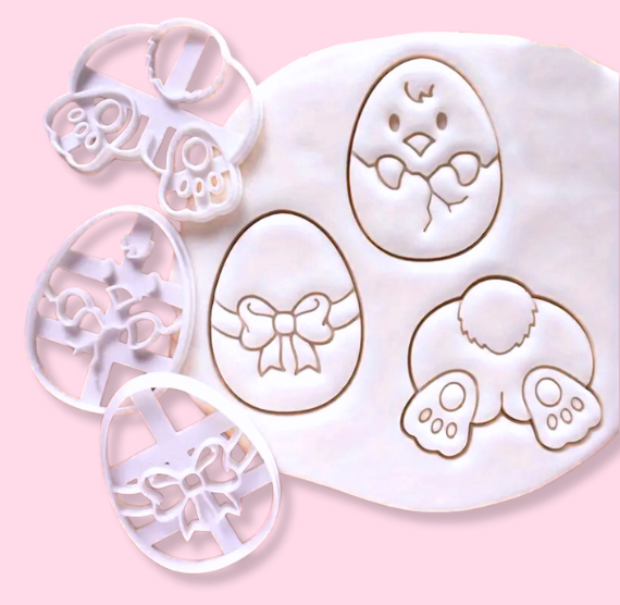 Easter Cookie Cutter Set: Bunny Butt & Eggs | www.sprinklebeesweet.com