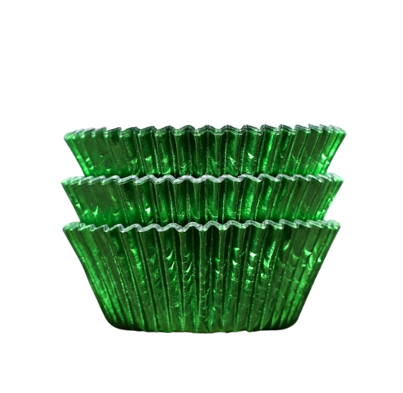 Green Foil Cupcake Liners: 100 Count | www.sprinklebeesweet.com
