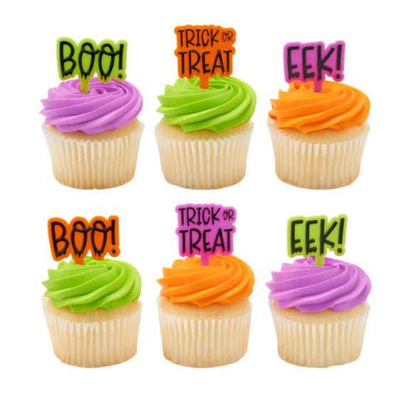 Halloween Cupcake Picks with Sayings | www.sprinklebeesweet.com