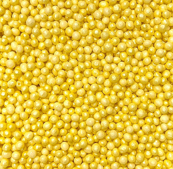 Sprinkle-It® Tiny Chocolate Crispy Pearls: Shimmer Yellow | www.sprinklebeesweet.com