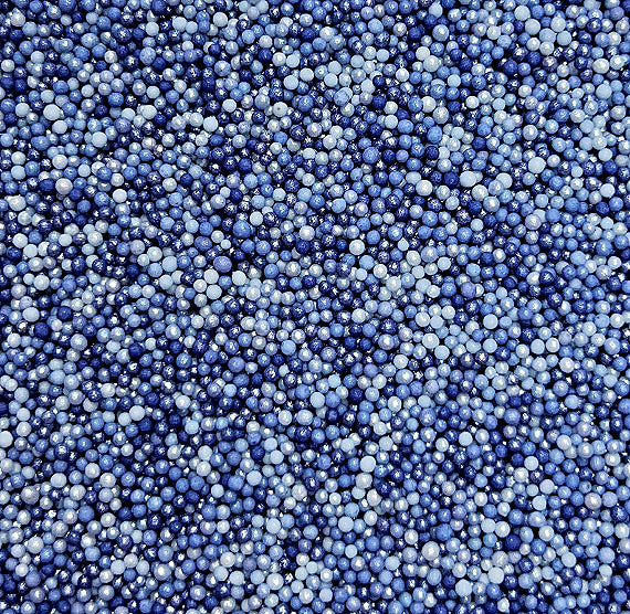 Ombré Nonpareils Mix: Gingham Blue | www.sprinklebeesweet.com