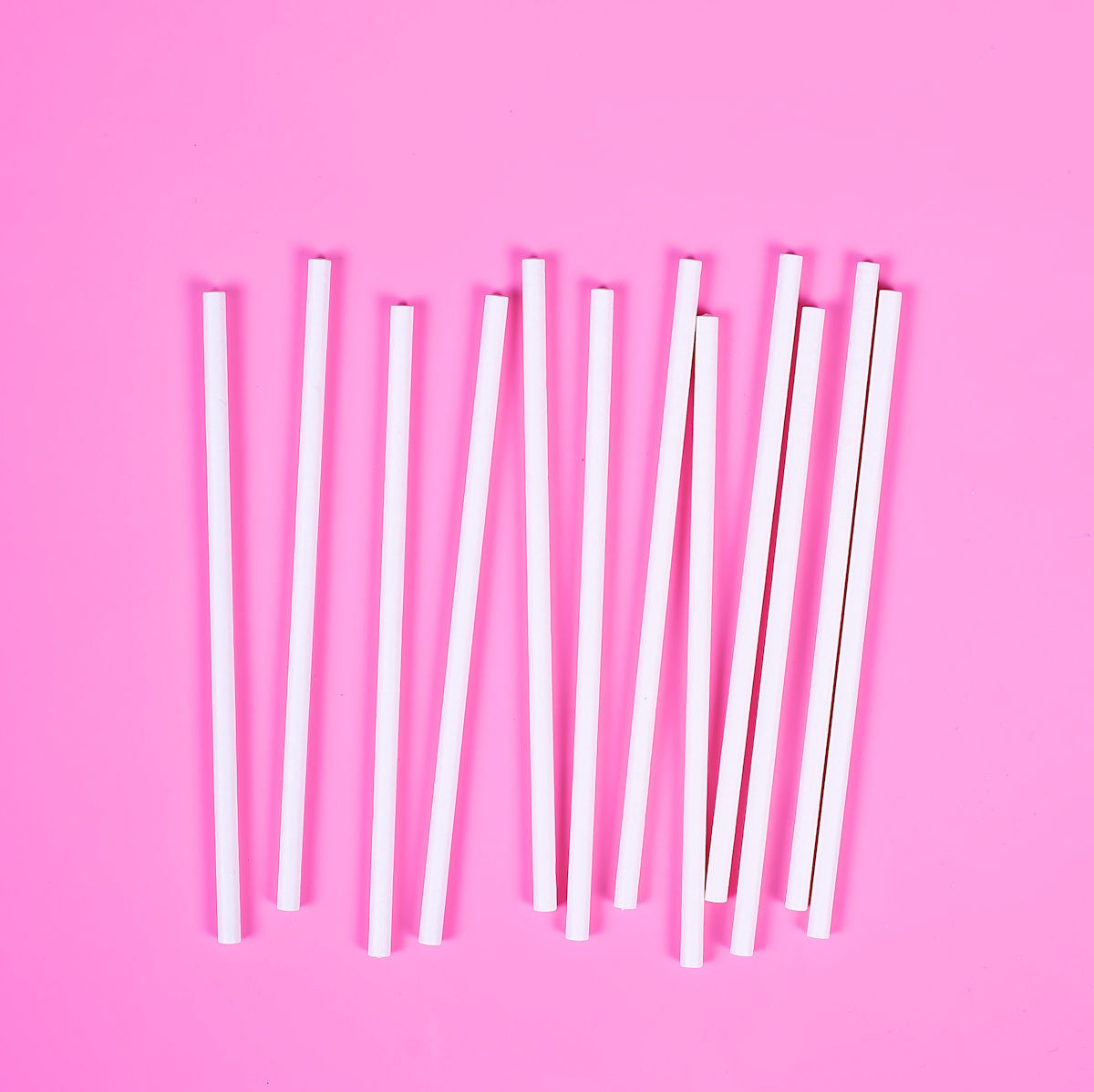 Mini White Paper Lollipop Sticks: 3.75" | www.sprinklebeesweet.com