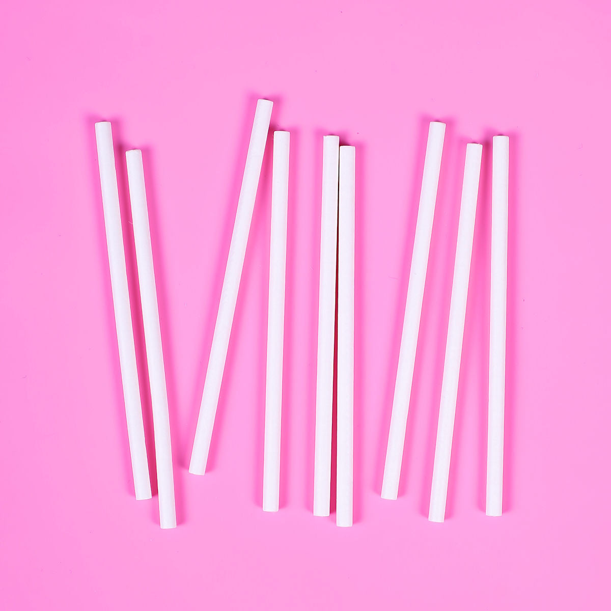 White Paper Lollipop Sticks: 4.5" | www.sprinklebeesweet.com