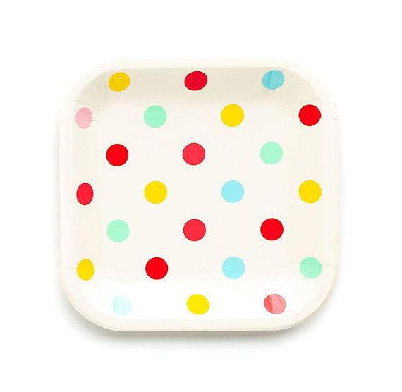 Polka Dot Birthday Plates: Hip Hip Hooray | www.sprinklebeesweet.com