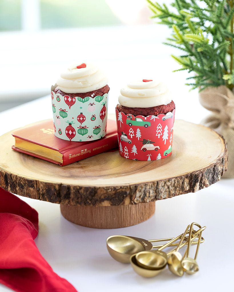 Christmas Baking Cups: Ornaments + Truck | www.sprinklebeesweet.com