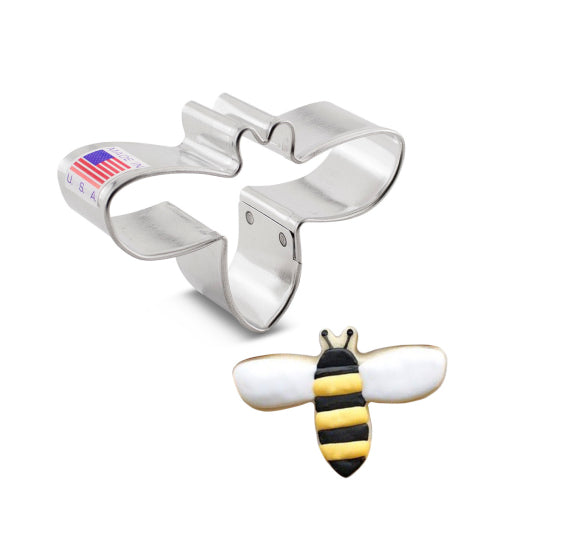 Bumble Bee + Hive Cookie Cutters | www.sprinklebeesweet.com