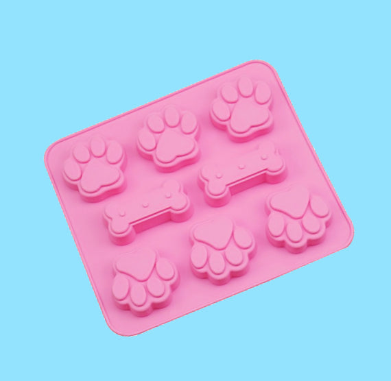 Silicone Dog Candy Mold: Paw + Bone | www.sprinklebeesweet.com