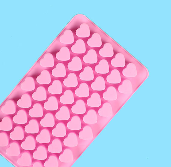 Mini Hearts Candy Mold | www.sprinklebeesweet.com