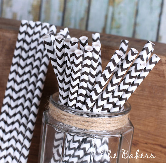 Black Cake Pop Sticks: Chevron | www.sprinklebeesweet.com